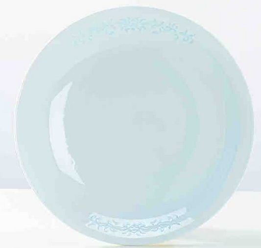 A 10-inch blue and white porcelain plate, an Oriental tableware full of beauty